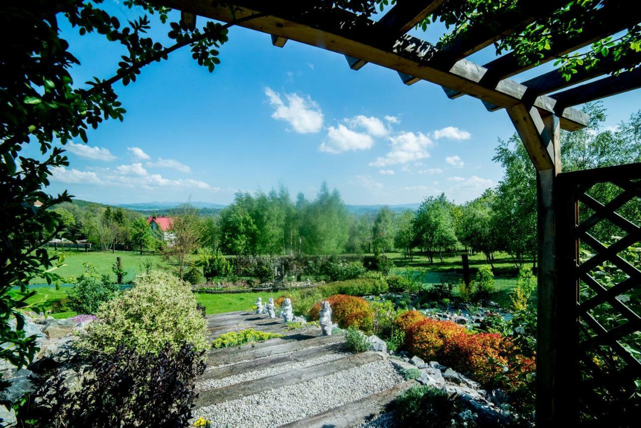 Apartamenty Romanowka Raszow Bagian luar foto