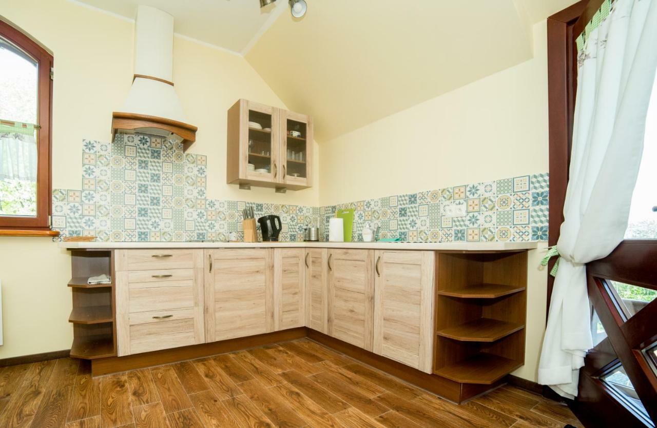 Apartamenty Romanowka Raszow Bagian luar foto
