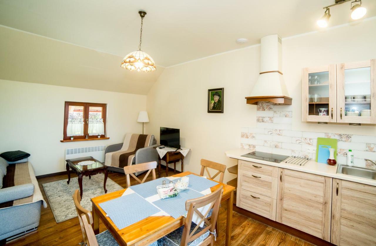 Apartamenty Romanowka Raszow Bagian luar foto